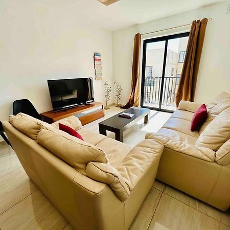 Duplex Whiskey Home 200M Away From The Sea And The Square Сейнт Полс Бей Екстериор снимка