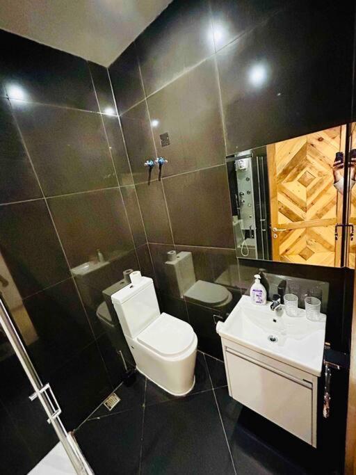 Duplex Whiskey Home 200M Away From The Sea And The Square Сейнт Полс Бей Екстериор снимка