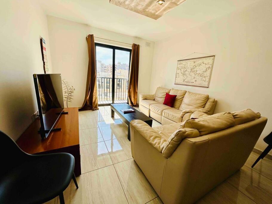 Duplex Whiskey Home 200M Away From The Sea And The Square Сейнт Полс Бей Екстериор снимка