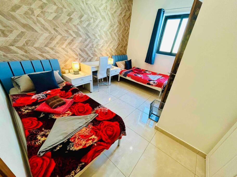 Duplex Whiskey Home 200M Away From The Sea And The Square Сейнт Полс Бей Екстериор снимка